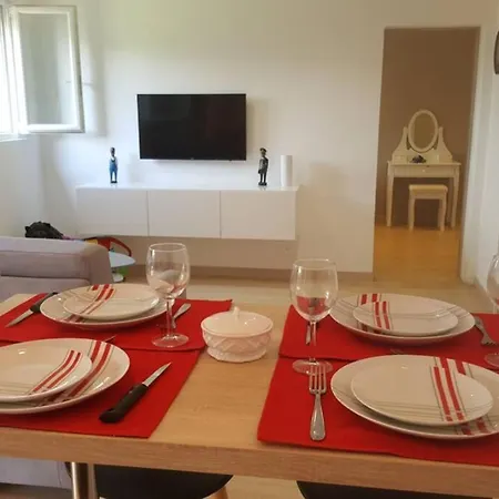 St Raphael Apartment